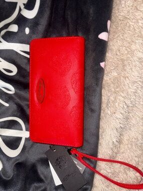 Ed Hardy Red Embossed Zip Card & Key Holder